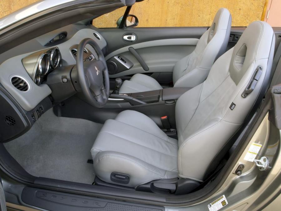  Mitsubishi Eclipse Spider GT V6 2007 года  (фото 10 из 61)